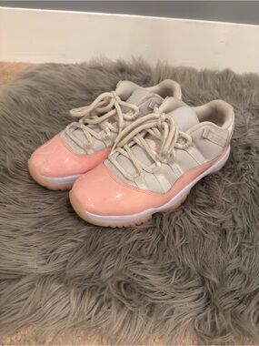 Women’s Air Jordan Retro 11 Low